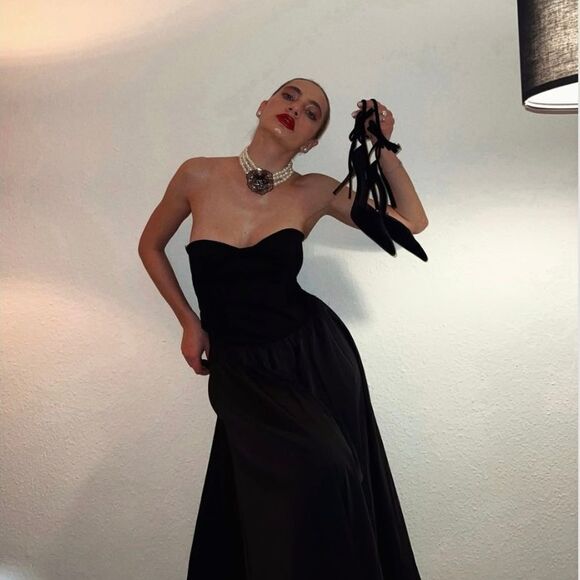 NWTโZARA BLACK VOLUMINOUSโSKIRT - Picture 9 of 14